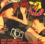 Rubin Film 24  Der Fotograf mit seinen Bums-Modellen